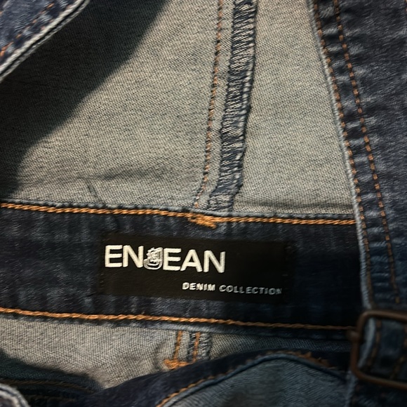 Cute Short Overalls 🪴 size small - Picture 2 of 5